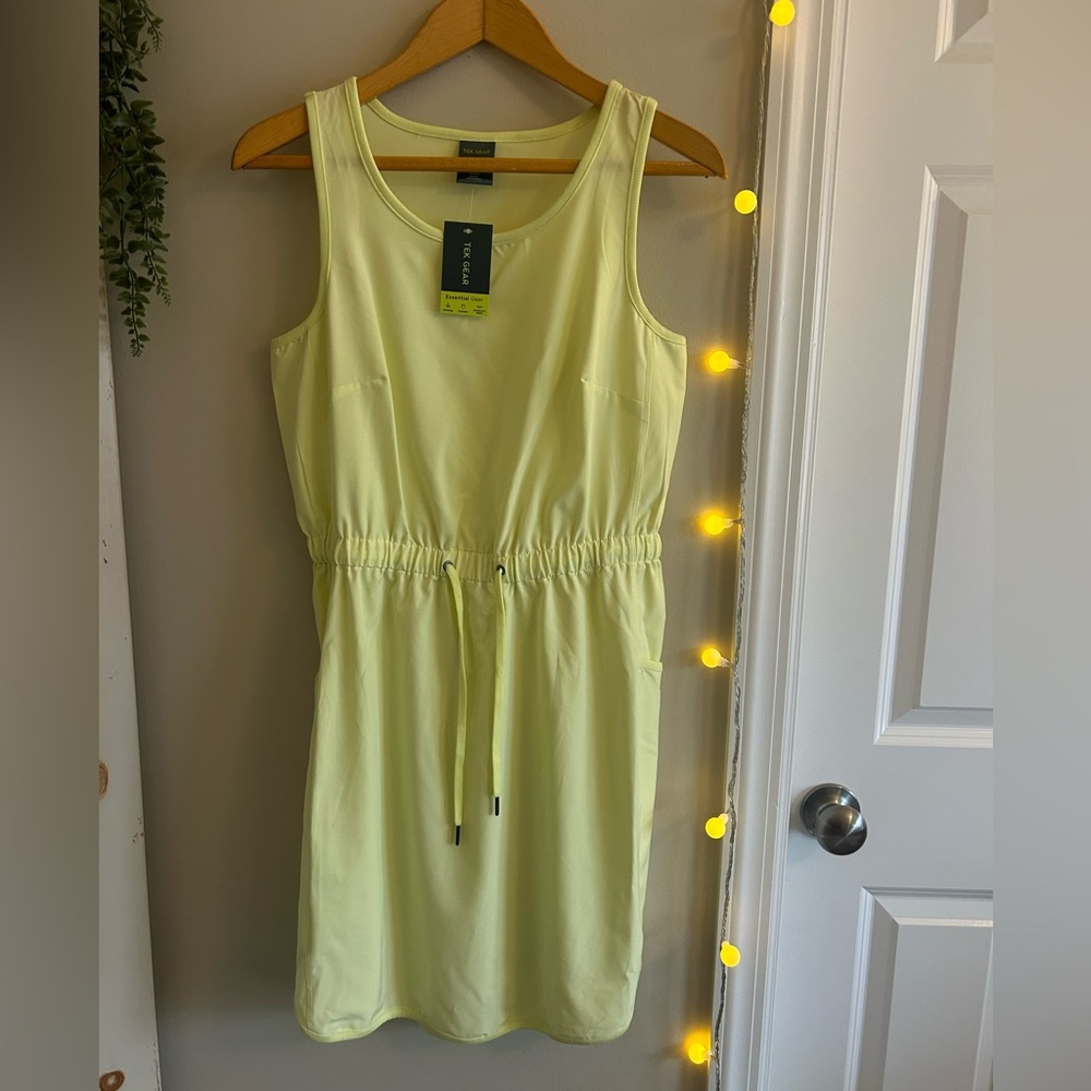 Tek Gear NWT Neon yellow athletic dress size small